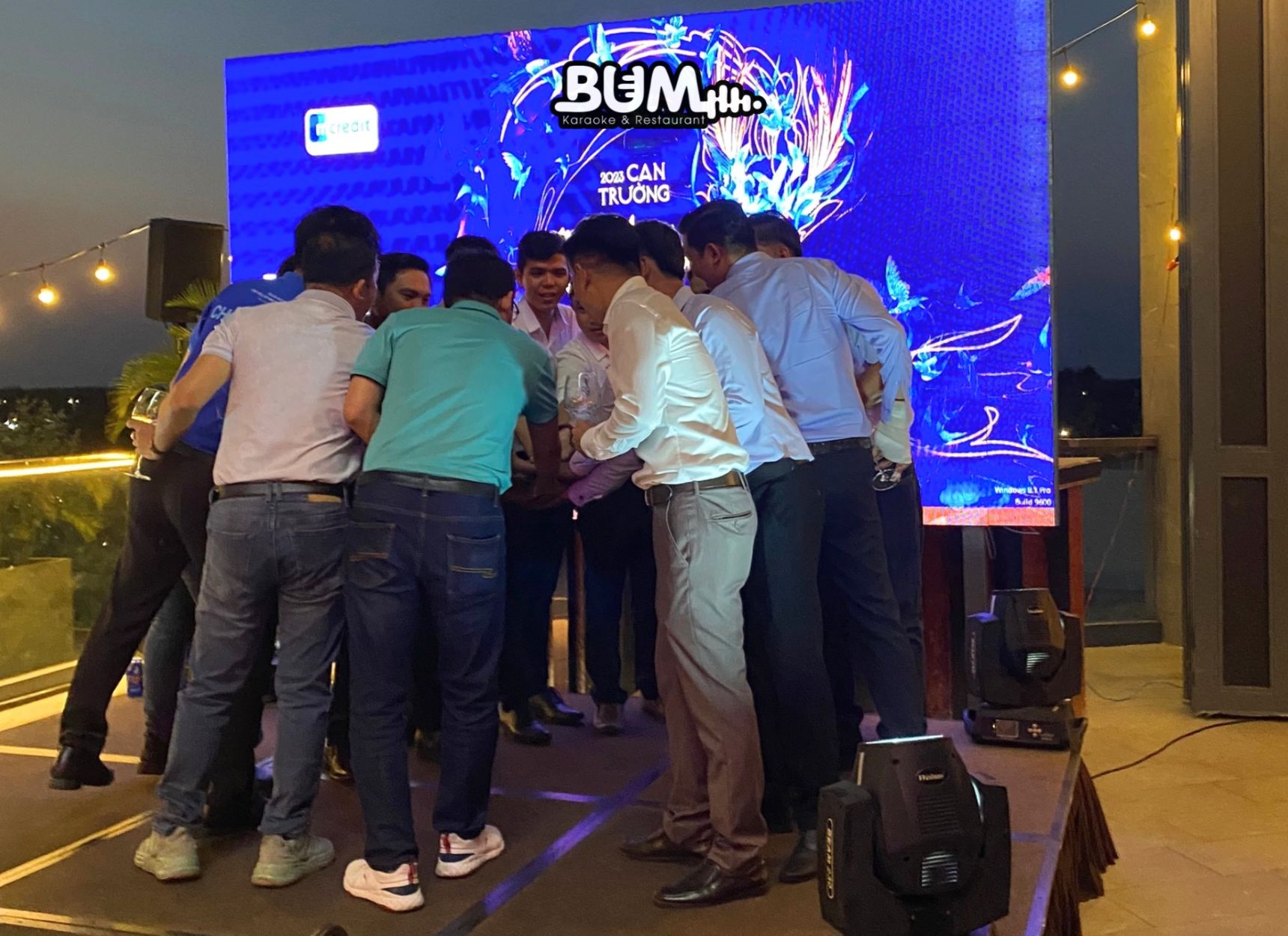 Giá dịch vụ tổ chức tiệc tân niên tại nhà hàng